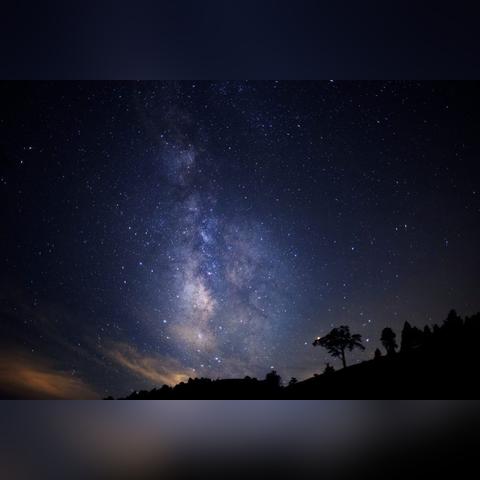 (无尽寒冬官网)《无尽冬日》霸榜微信小游戏，冬日尽头，挑战无穷！